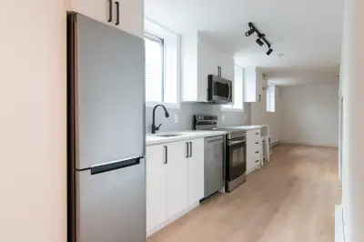 Brand new Hintonburg studio unit!