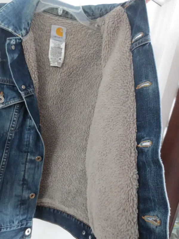 Carhartt Denim Jean Jacket Sherpa Lined J292 ABL Size Small in Men's in Timmins - Image 7
