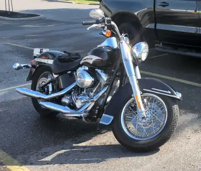 2006 Harley Davidson Heritage Soft Tail. Excellent condition. All original parts and always serviced...