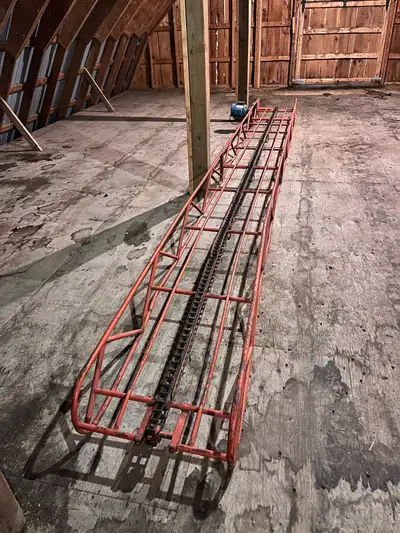 We have had this stored in our hayloft but have never used it (no horses, no hay to store) Sold as i...