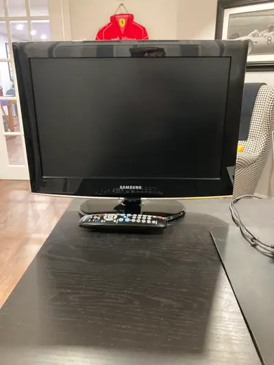 Samsung 19" TV, View more