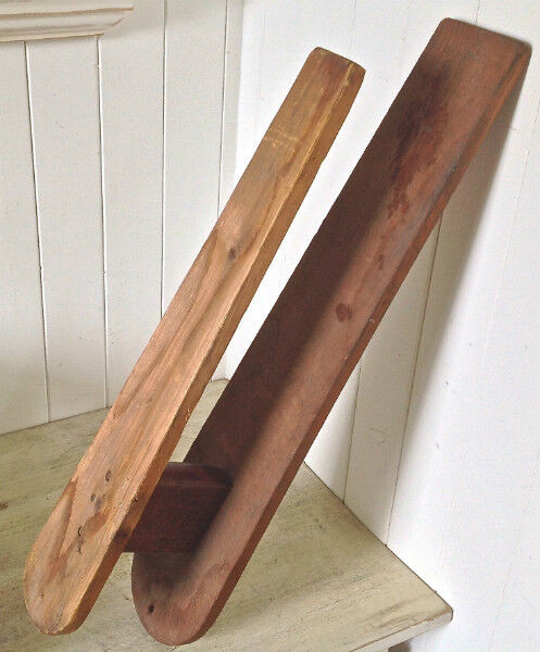 Antiquité Collection Petite planche à repasser ancienne en bois dans Art et objets de collection  à Lévis - Image 4