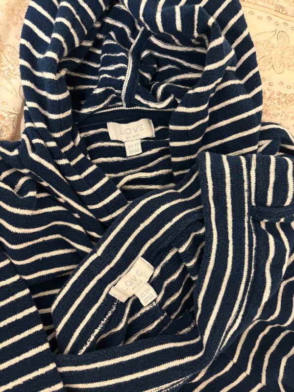 GAP Love matching set in Women's - Other in Mississauga / Peel Region