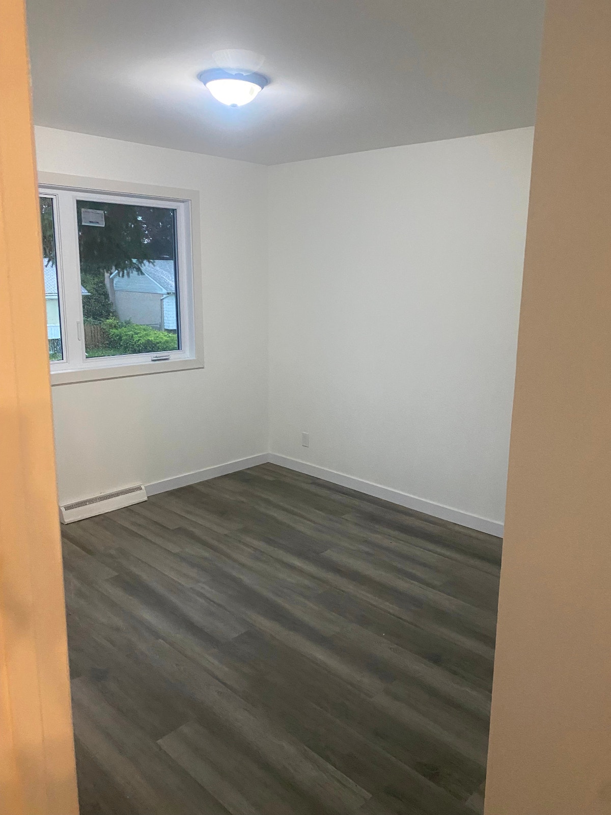 Grand 51/2 A louer à Pierrefonds 12449 Rue Saint Louis $2200 — photo 3