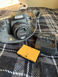Canon EOS 90D slr camera—excellent condition 