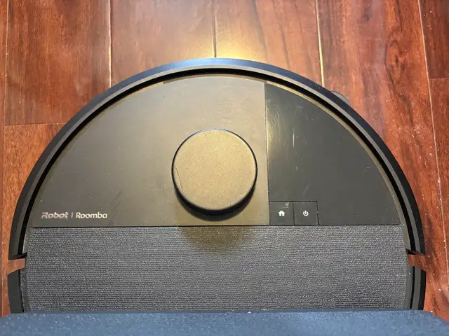 Roomba 505 Robot Vacuum and Mop in Vacuums in City of Toronto - Image 7