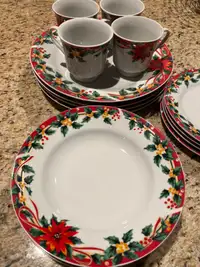 16 piece Christmas setting 