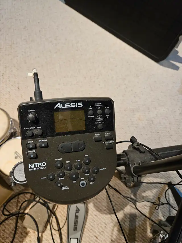 Alesis NITRO Electronic Drum Kit in Drums & Percussion in Mississauga / Peel Region - Image 4