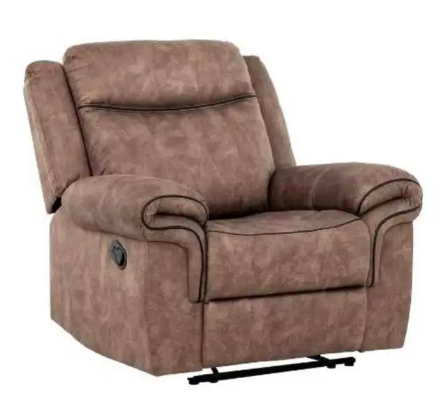 Rocker Recliner Sofa Chair in Chairs & Recliners in Mississauga / Peel Region - Image 9