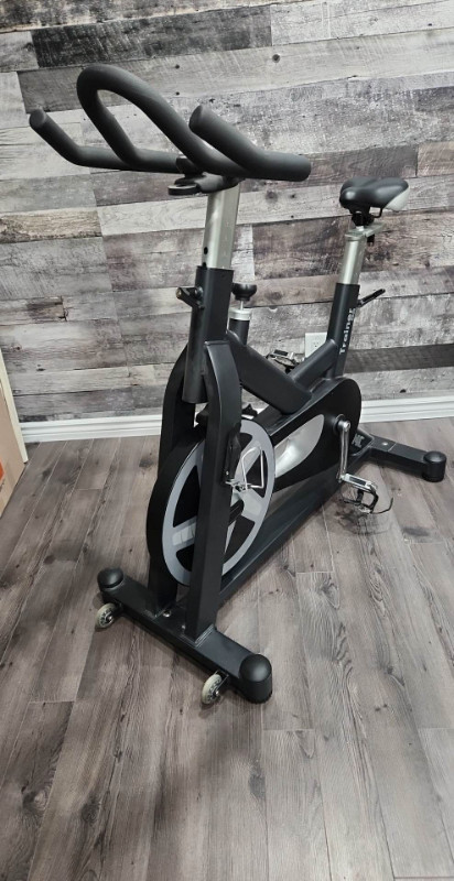 hmc spin bike