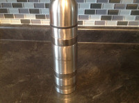 TIM HORTONS CLASSIC STAINLESS STEEL THERMOS WITH CUP- RARE 20 OZ