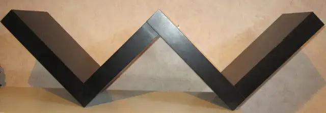 IKEA Zig Zag Wall Shelf/Shelf Shadow Box in Bookcases & Shelving Units in Markham / York Region - Image 2