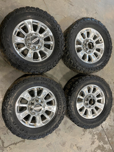 2021 Ford F350 Limited rims