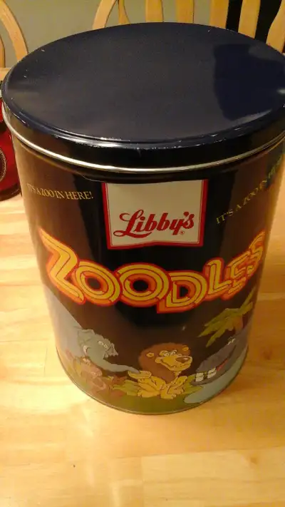 Collectable Factory  Zoodles  Tin With Stuffed Animals, View more