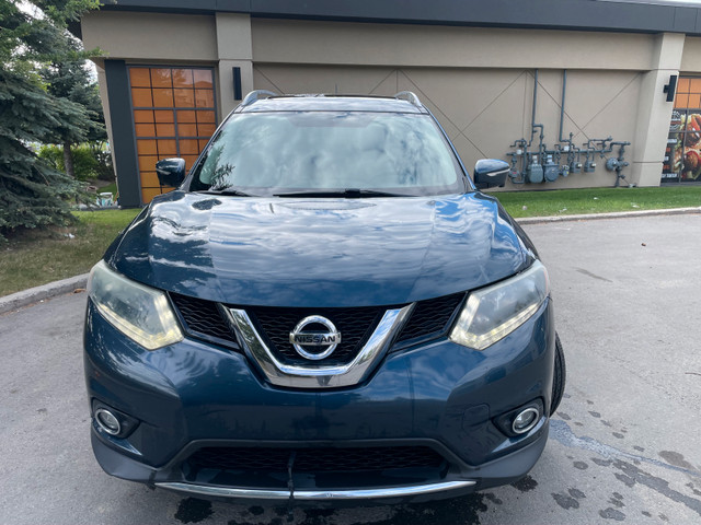 Nissan Rogue SV 2015 in Cars & Trucks in Calgary - Image 4
