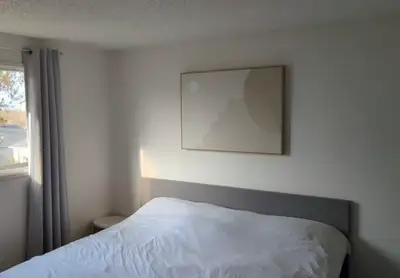 Macewan N.W large furnished king bedroom