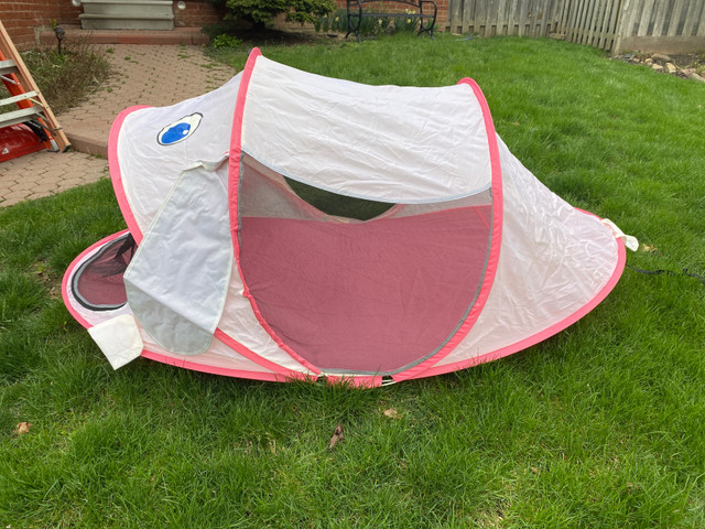 Pop up baby tent  in Playpens, Swings & Saucers in Oshawa / Durham Region - Image 2