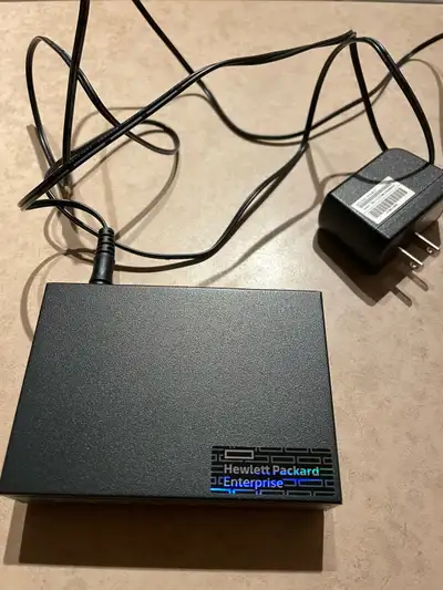 Selling an HPE OfficeConnect 1420 Series 5G Switch, model number JH327A, that provides reliable netw...