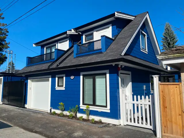 Elegant Laneway Home for Rent in Long Term Rentals in Vancouver - Image 2