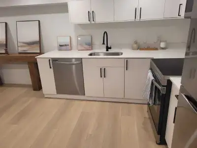 Address: 269 Madison Avenue South Rent: $1650 Bedroom: 2 bed Washroom: 1 Utilities extra Internet ex...