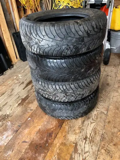 Four quality tires 235/65/R17 with approximately 20 thousand Kms on them. I removed these tires from...