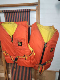 Adult life jackets