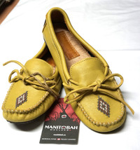 BRAND NEW, Leather Moccasins