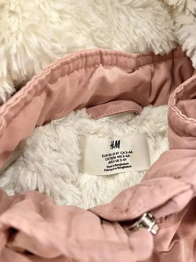 H&M Pink Parka Jacket toddler girl size 4T in Clothing - 4T in Cambridge - Image 4