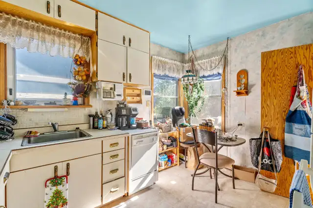 Charming 3 Bedroom Home For Sale! in Houses for Sale in Prince Albert - Image 5