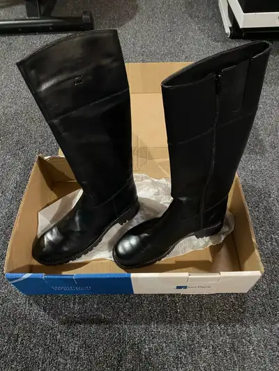 Women’s Winter Boots, View more