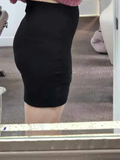 Cute fitted skirt fits S-M great condition , View more