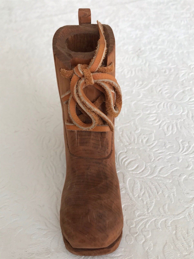 Wood boot sculpture in rustic Quebec style signed “R. Thibault” in Arts & Collectibles in Kingston - Image 3