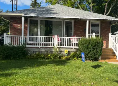Brick home in great neighbourhood near schools and Tecumseh Park. This home has 4 bedrooms with 2 fu...
