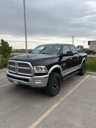 2017 Dodge Ram 2500 text for details 204-205-1093