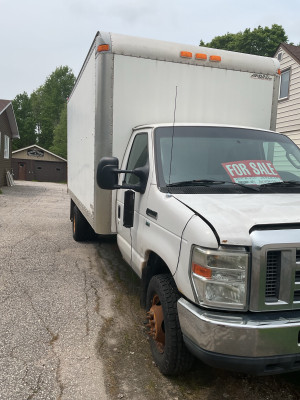 2011 Ford E 450