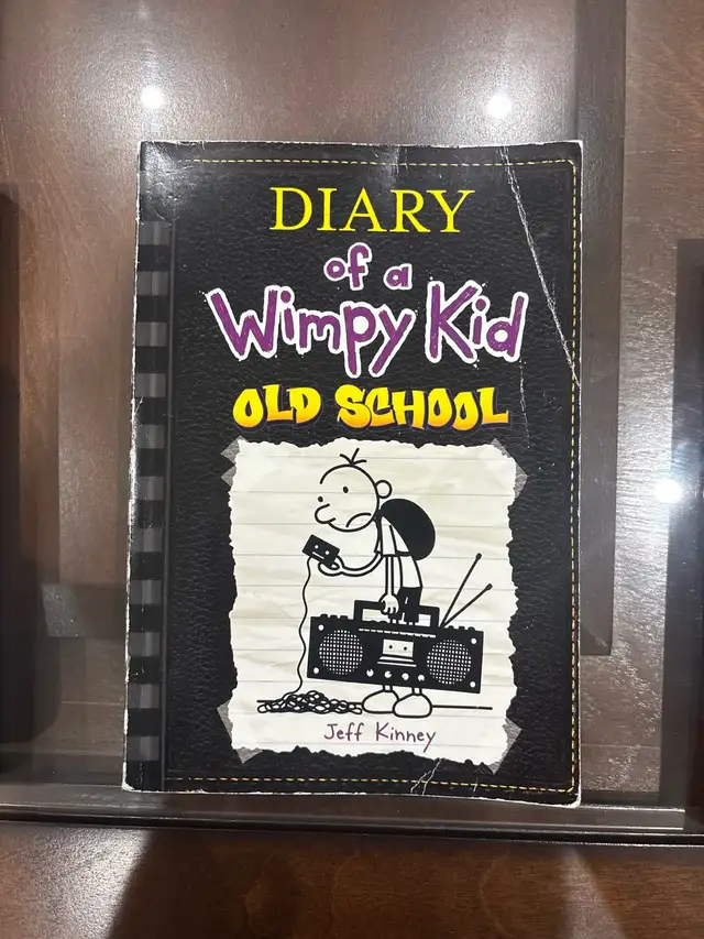 Diary of a Wimpy Kid Books in Children & Young Adult in Oakville / Halton Region - Image 5