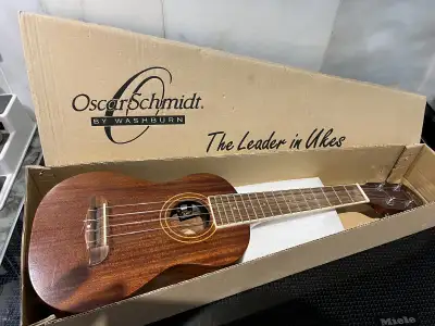 Oscar Schmidt Ukelele électrique, View more