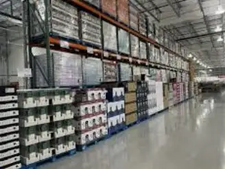$11 ET PLUS EXCLUANTS FRAIS ADDITIONNELS (opération, maintenance, taxes foncières d'immeuble). Exclu...
