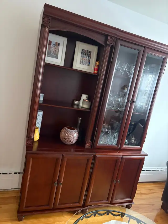 buffet Bombay  in Hutches & Display Cabinets in City of Montréal - Image 2