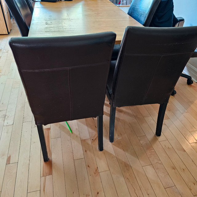 6 Chaises en cuir pour salle à manger. dans Chaises, Fauteuils inclinables  à Ville de Montréal - Image 3