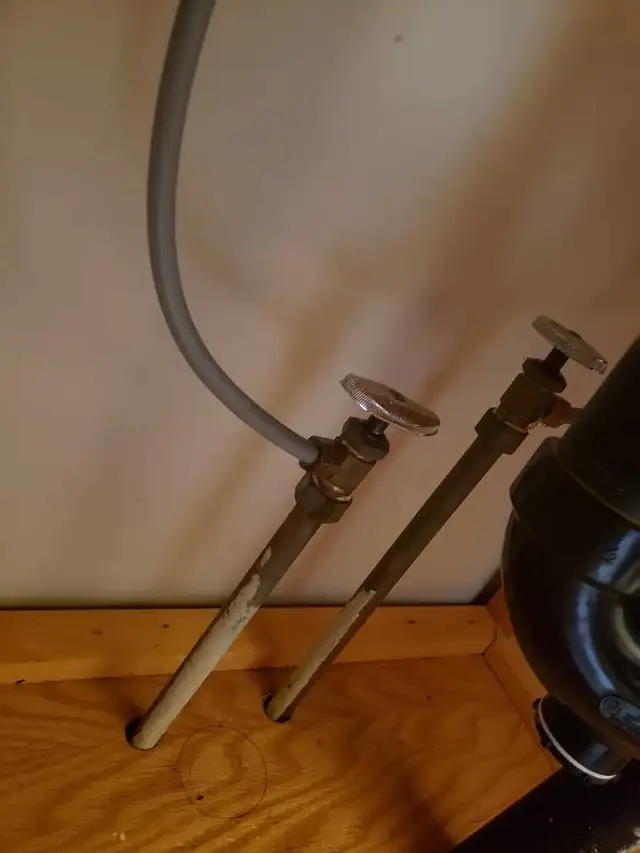 PLUMBER 1000+453325206460180489