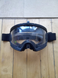 Lunettes protection/Protective goggles