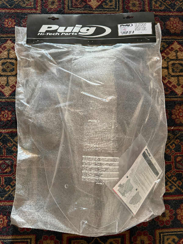 Puig Touring Windscreen for ‘22-‘24 Kawi Versys 650- *BRAND NEW* in Motorcycle Parts & Accessories in City of Toronto - Image 2