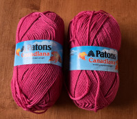 2 New 100g Balls of Patons Canadiana Medium Rose Yarn