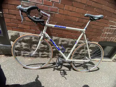 Road Bike - Fuji  Roubaix XL, View more