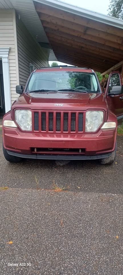 JEEP LIBERTY 4X4 MANUEL — photo 2