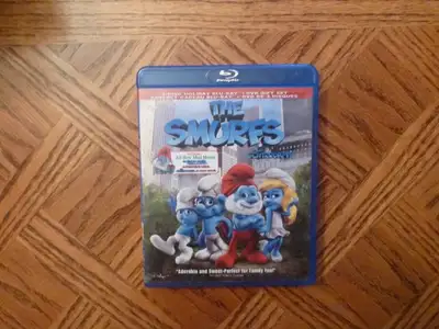The Smurfs Holiday Gift Set (blu-ray/ 2 DVDs)     near mint   $5, View more
