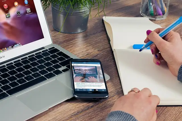 AI-Assisted Creative Writing & Business Support (Freelance) in Graphic & Web Design in Calgary - Image 2