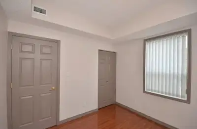 Apartment near UofA: Looking for female roommate