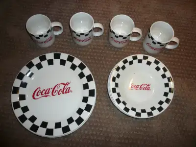 Coca Cola Dish Set, View more